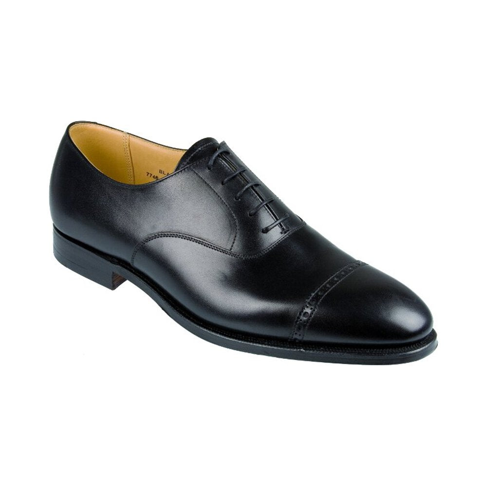 The Blandford oxford brogue in black calf.